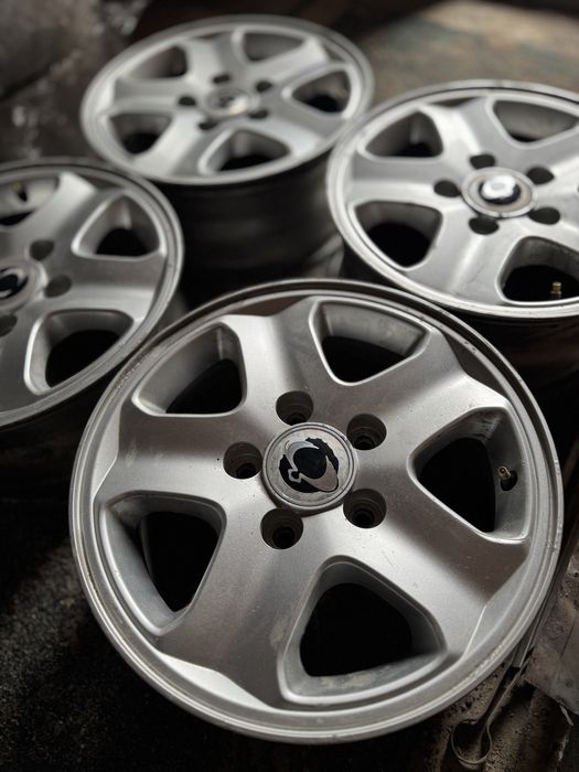 Продам диски SsangYong r16