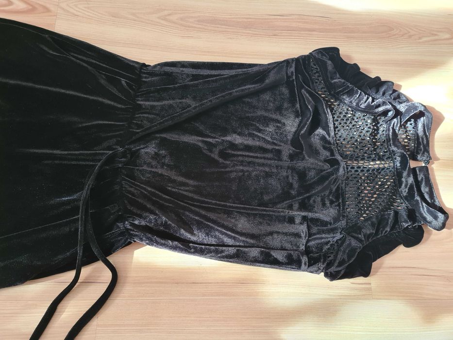 Salopetă damă neagră elegantă