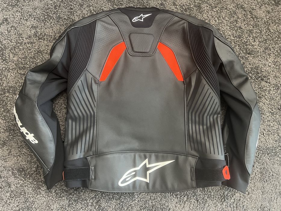 Alpinestars  GP Plus R V4 Airflow  кожено мото яке..Ново 50 размер