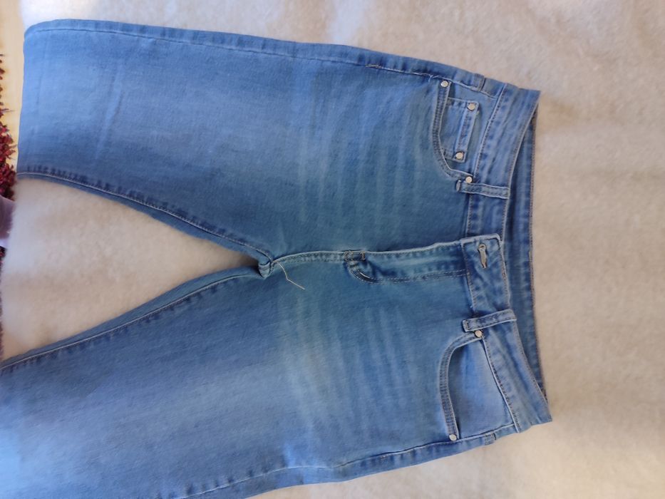 Дънки размер XL, съвсем нови