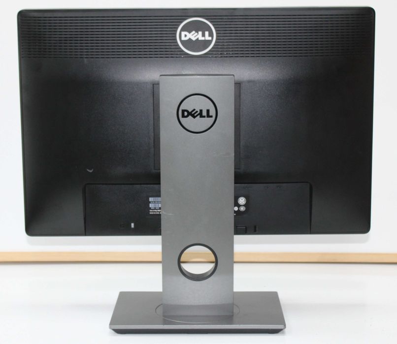 Монитор Dell P2213 22''