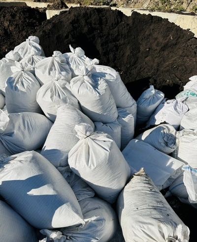 продам отличный Перегной