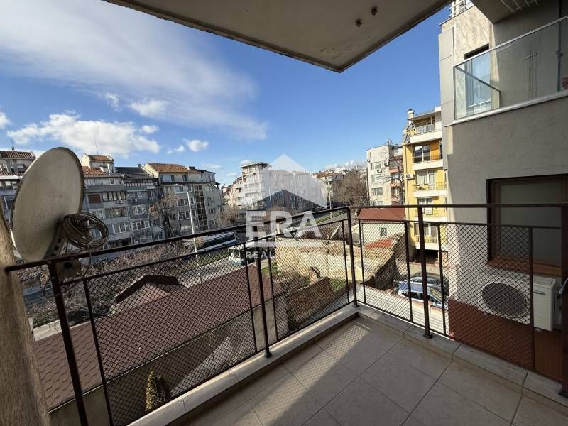 Дава се под наем Двустаен апартамент в Варна, Лятно кино Тракия - 52 кв.м за 368 € - Снимка #2