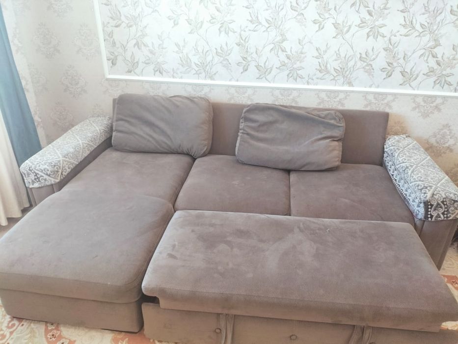 диван сатылады срочно