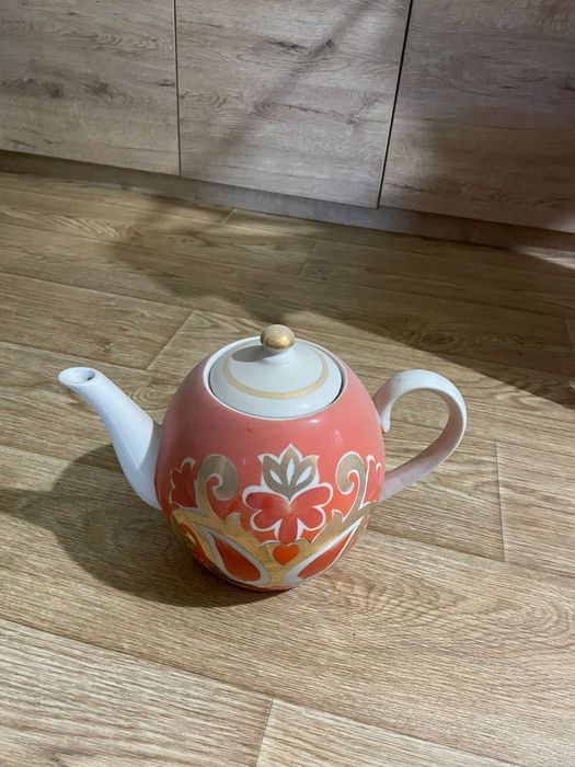 Продам заварочный чайник