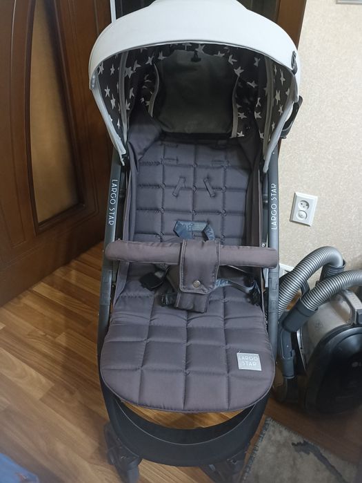 Коляска детская комфортная