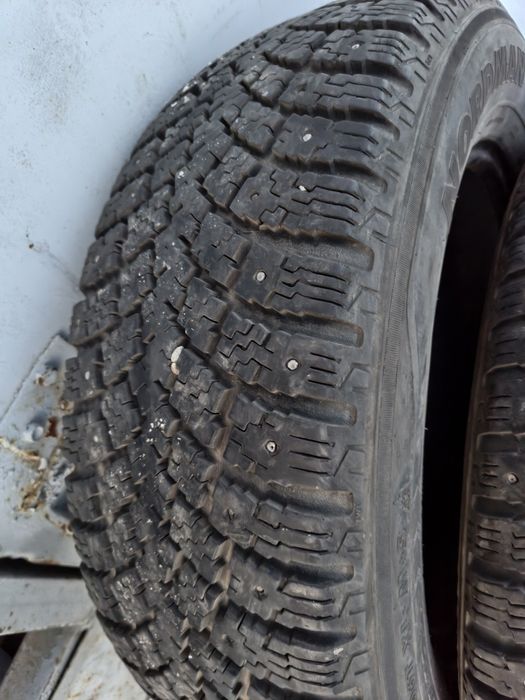 Продам зимние шины 225/65/17