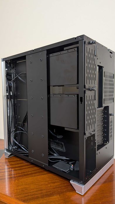 Carcasa Lian Li O11 Dynamic ROG XL Silver