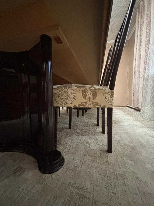 Стол со стульями производство италия.