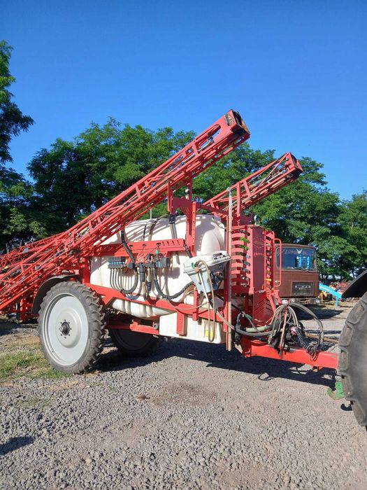 Mașină de erbicidat Tehnofavorit Apollo MET3000R24, 3.000 l, 24 m, an 2017