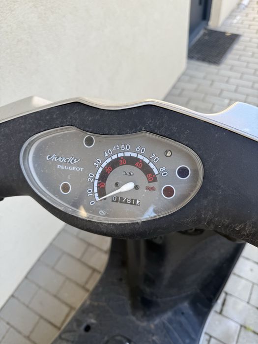 Scuter Peugeot Vivacity 49cmc 2007
