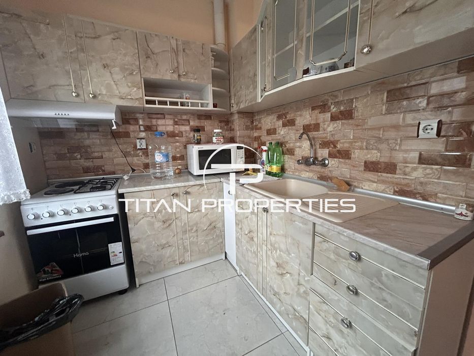 Дава се под наем Двустаен апартамент в Варна, Левски - 57 кв.м за 473.79 € - Снимка #3