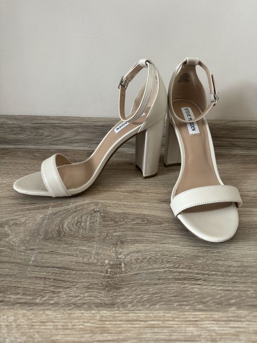 Нови! Steve Madden отворени обувки с дебел ток, естествена кожа