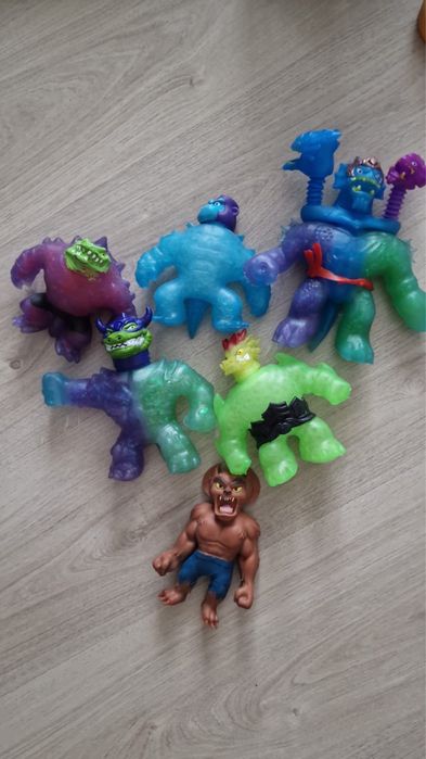 Продам детские игрушки