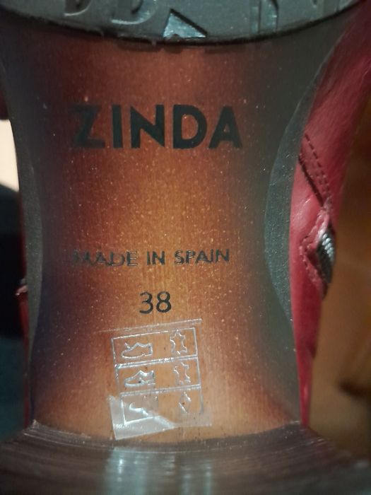 Маркови испански ботуши ZINDA