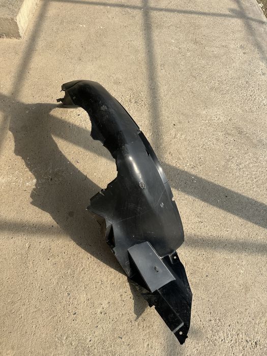 Подкрыльник Ravon R3