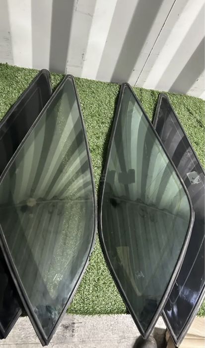 Боковые стекла собачник Лексус Рх 300 Lexus Rx