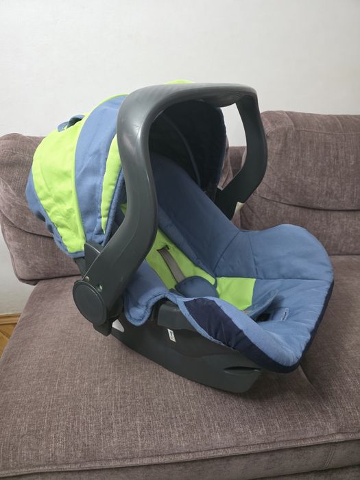 Комбинирана бебешка количка+ столче за кола