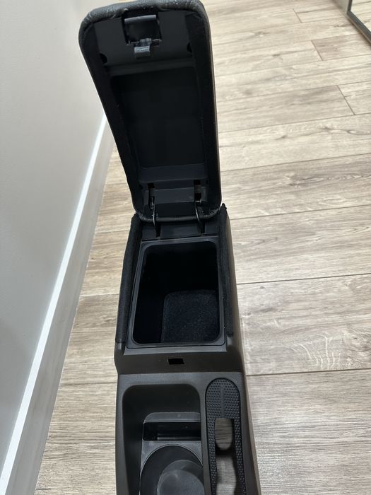 Подлокотник на шевроле кобальт