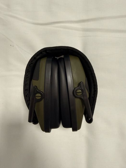 Casti tactice de protectie auditiva electronice anti-zgomot