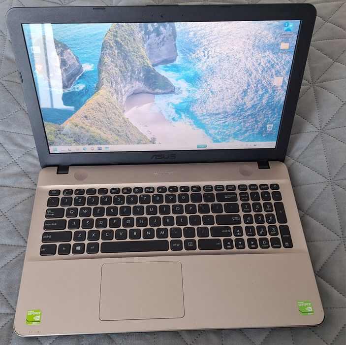 Laptop ASUS X541UVK stare perfectă, școală, browsing, filme