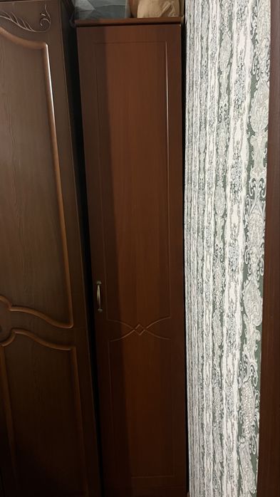 Продам шкаф срочно