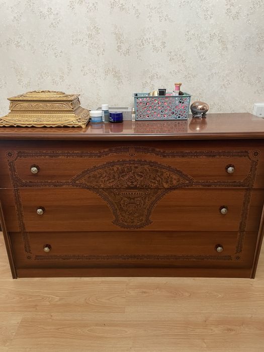 Комплект спальный гарнитур