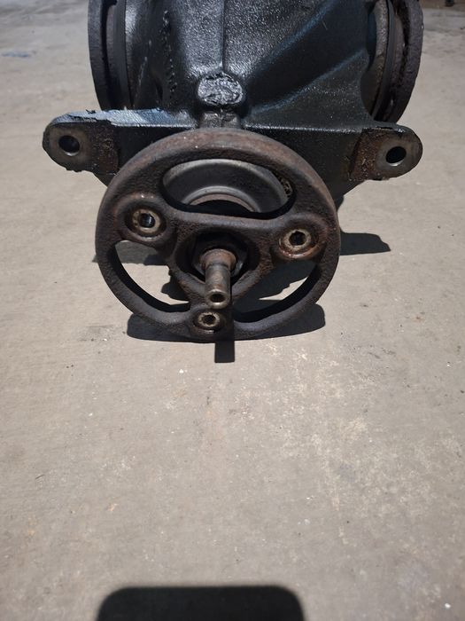 Grup spate raport 3.23 motor N47 20D BMW E90 E91 Cod 7591020 in stare buna de funcționare