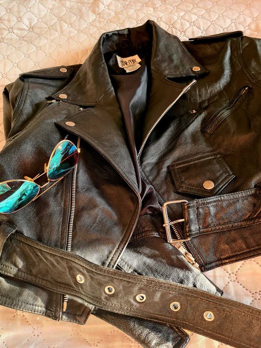 Куртка кожаная женская  продам