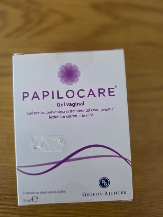 Ofer aceste capsule persoanei care are nevoie