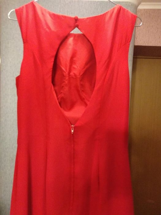 Платье вечернее в идеальном состоянии