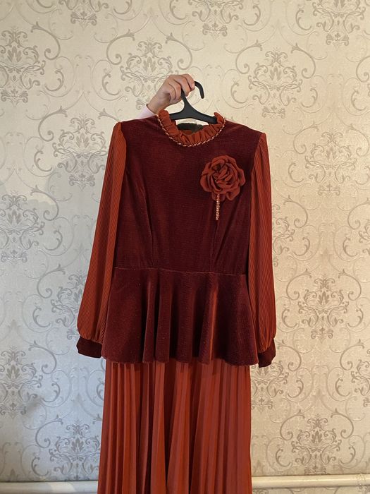 Платье длинный новый