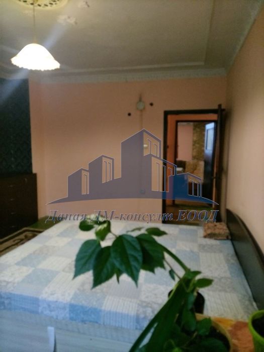 Продава се Двустаен апартамент в Шумен, Военно училище - 75 кв.м за 1286 €/кв.м - Снимка #2