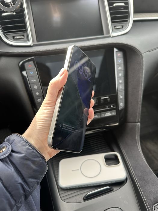 Продам 16 про мах 512 гб