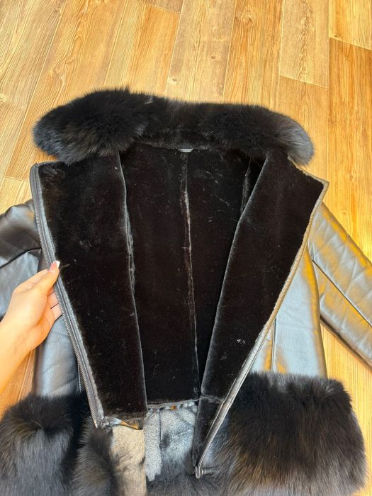 Продам куртки на 44-46 размер