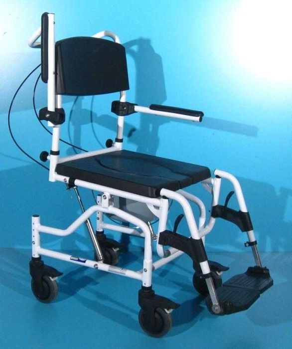 Scaun pentru WC si baie din aluminiu Mobilex