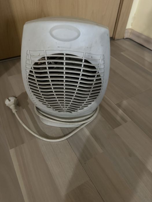 Продавам влагоабсорбатор и Вентилаторна печка