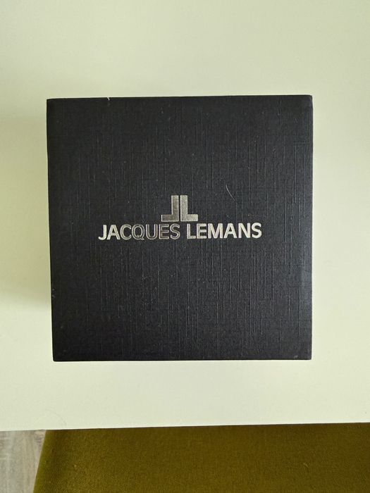 Jacques Lemans дамски нов часовник