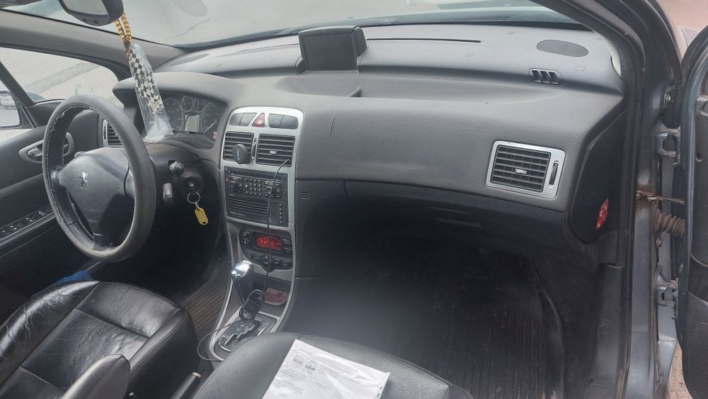 Продам Пежо 307.