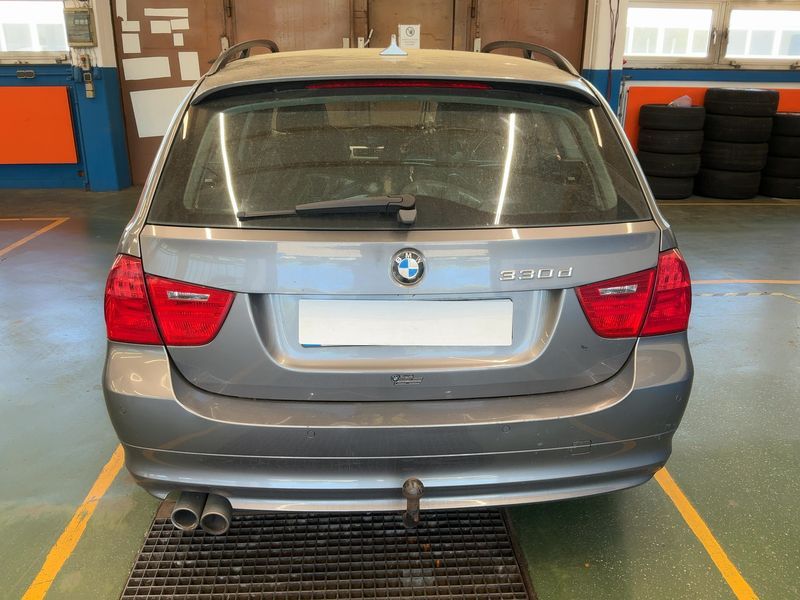 BMW 3er 330d 2009