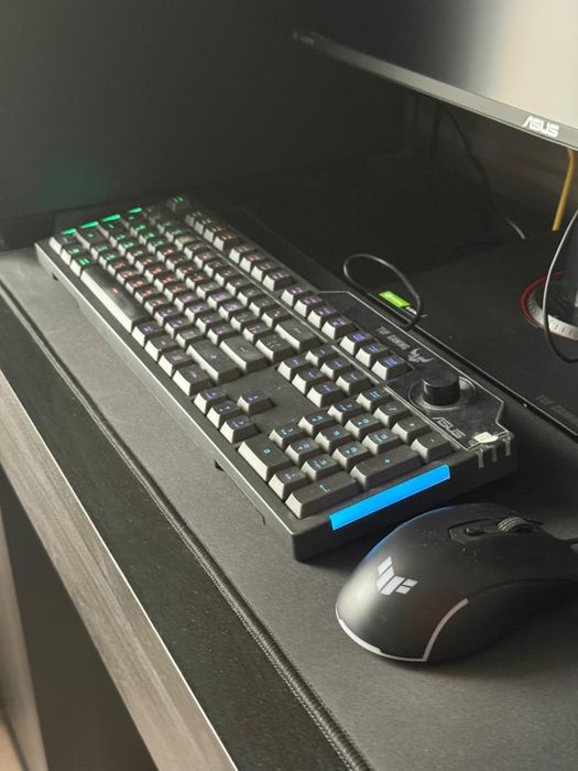 Игровой монитор 27" ASUS TUF Gaming VG279QM