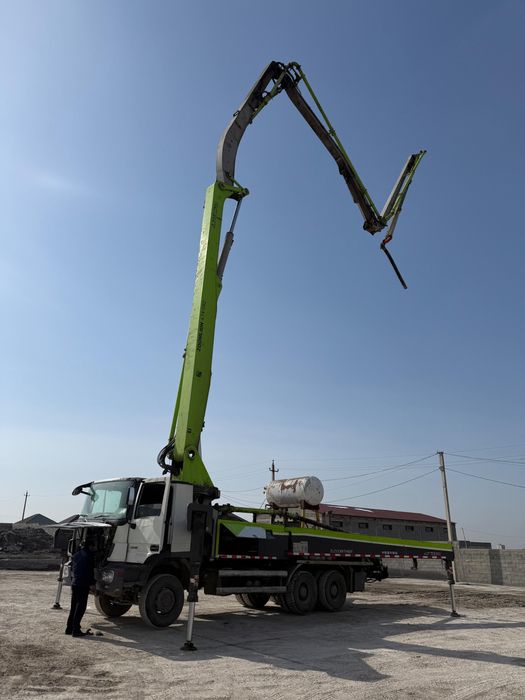 БетонМ 350 Слон Автобетоннасос