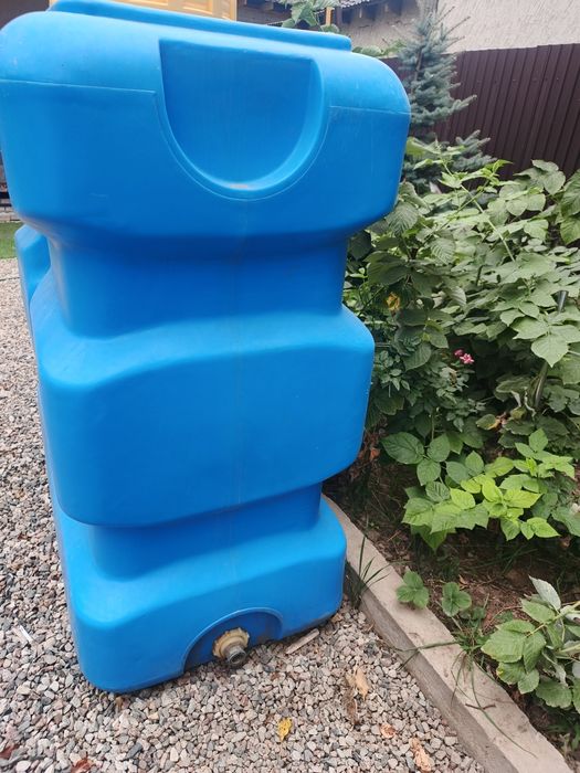 Срочно Продам ёмкость 1000 л