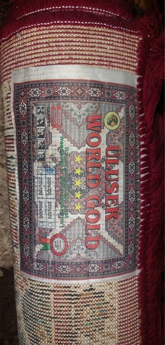 Ковёр шерстяной в хорошем состоянии