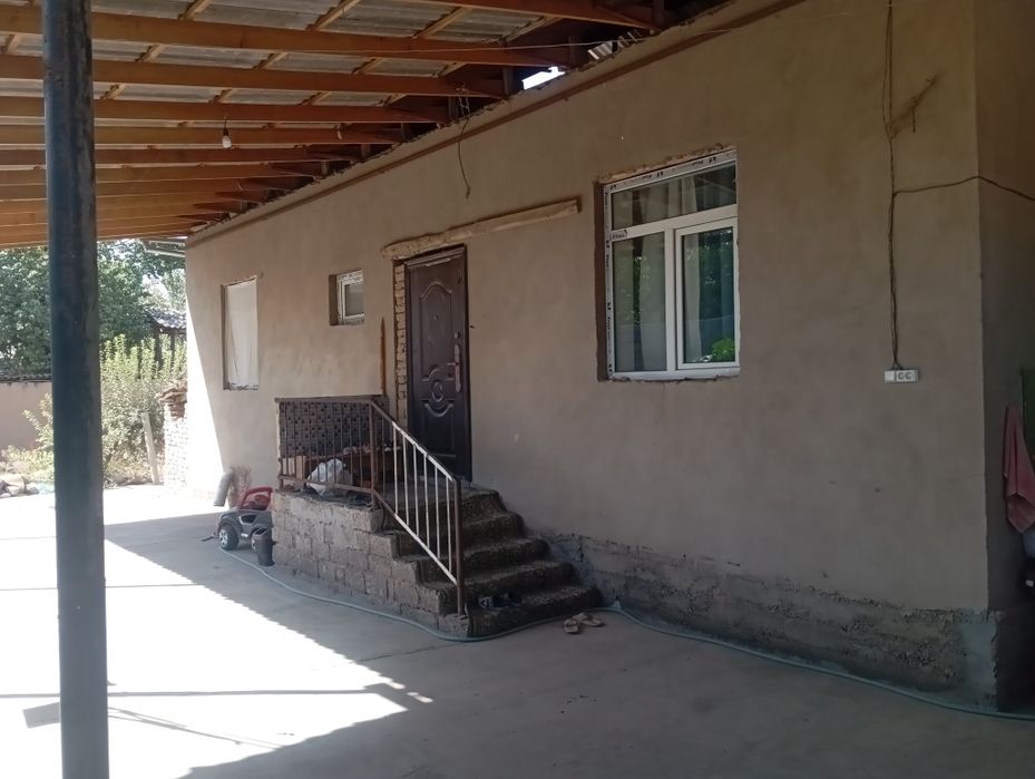 4.5сотих Уй жой сотилади