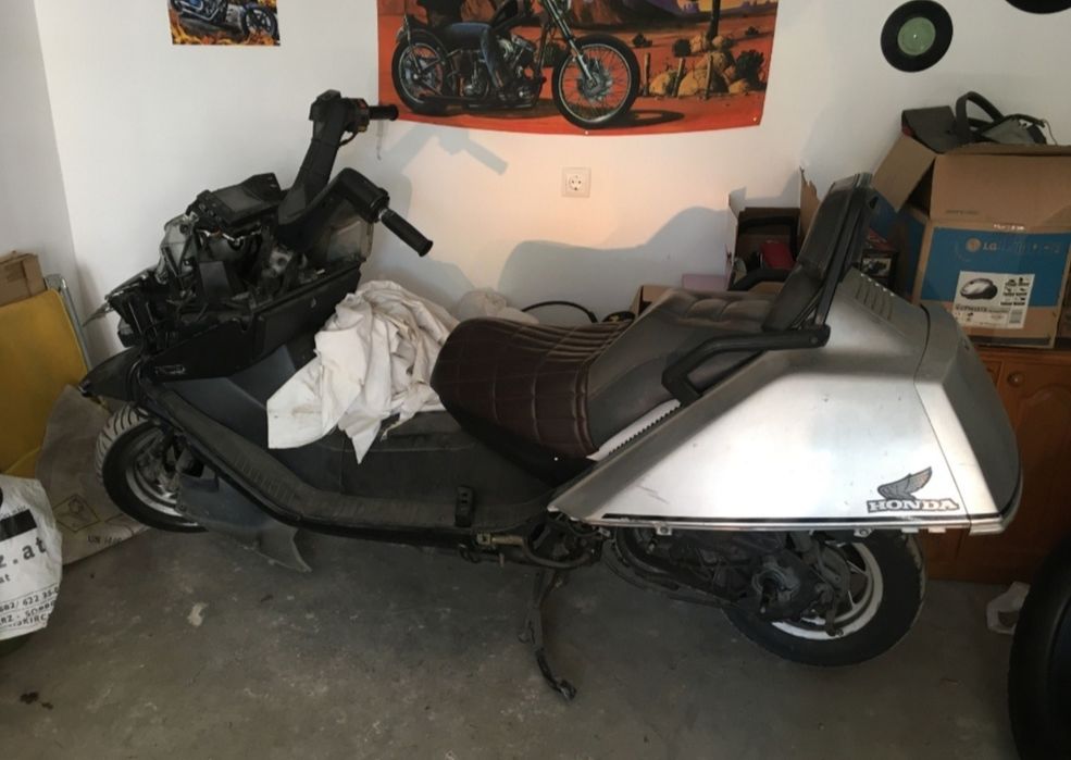 HONDA CN 250 на части