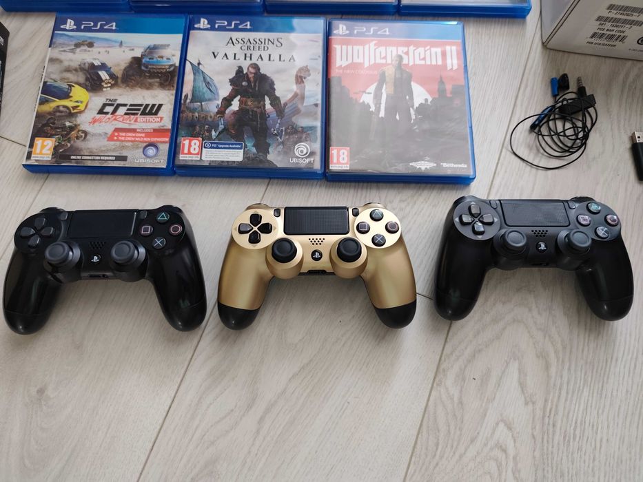 PlayStation 4 Pro Full box-11jocuri+3controllere +casti+ssd 870 EVO