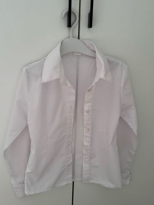 Продам детский рубашки в отличном состояние