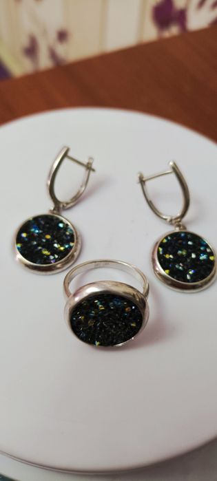 Набор из серебра: серьги, кольцо