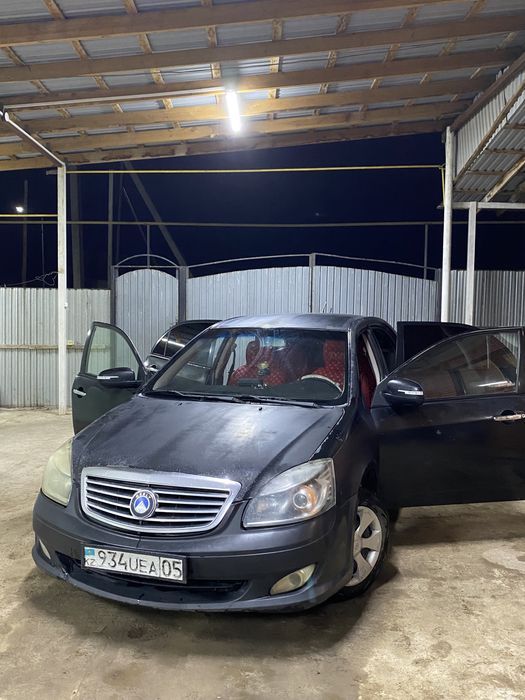 Джили 2013 срочно продам